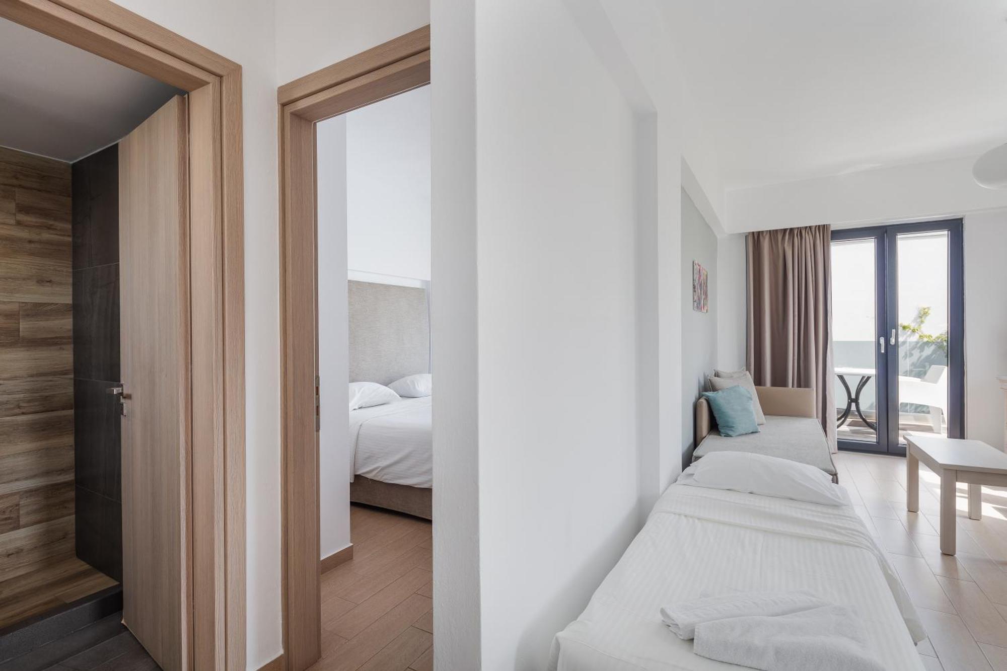 Golden Bay Apart otel Kokkini Hani Dış mekan fotoğraf
